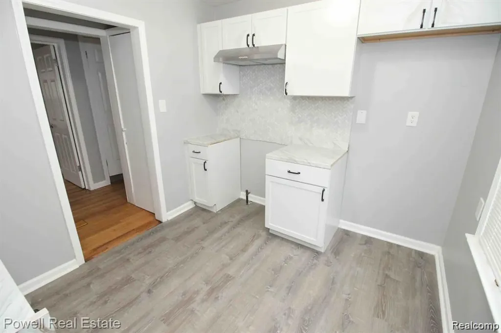 19363 Rosemont Avenue Detroit City MI 48219