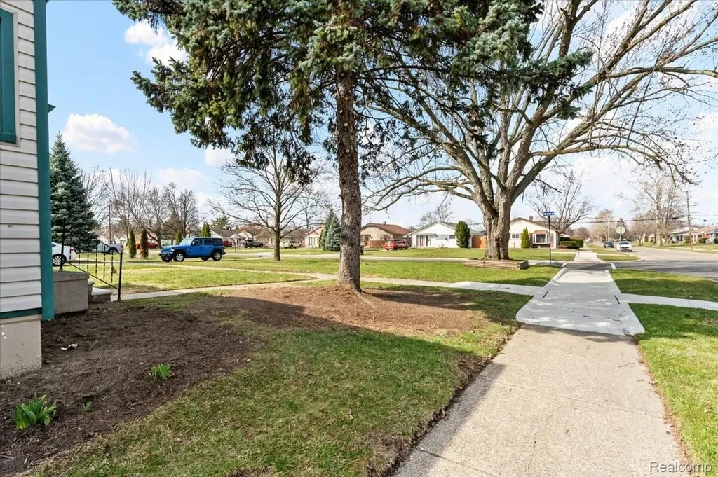 7807 Monroe Boulevard Taylor City MI 48180