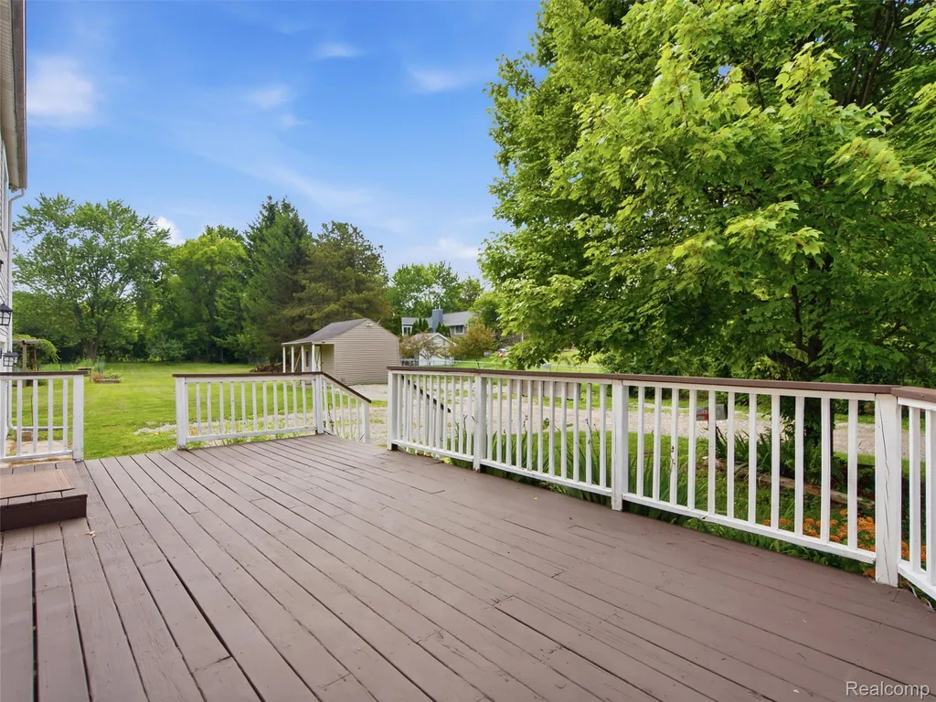 4615 Homesite Drive Orion Charter Township MI 48359