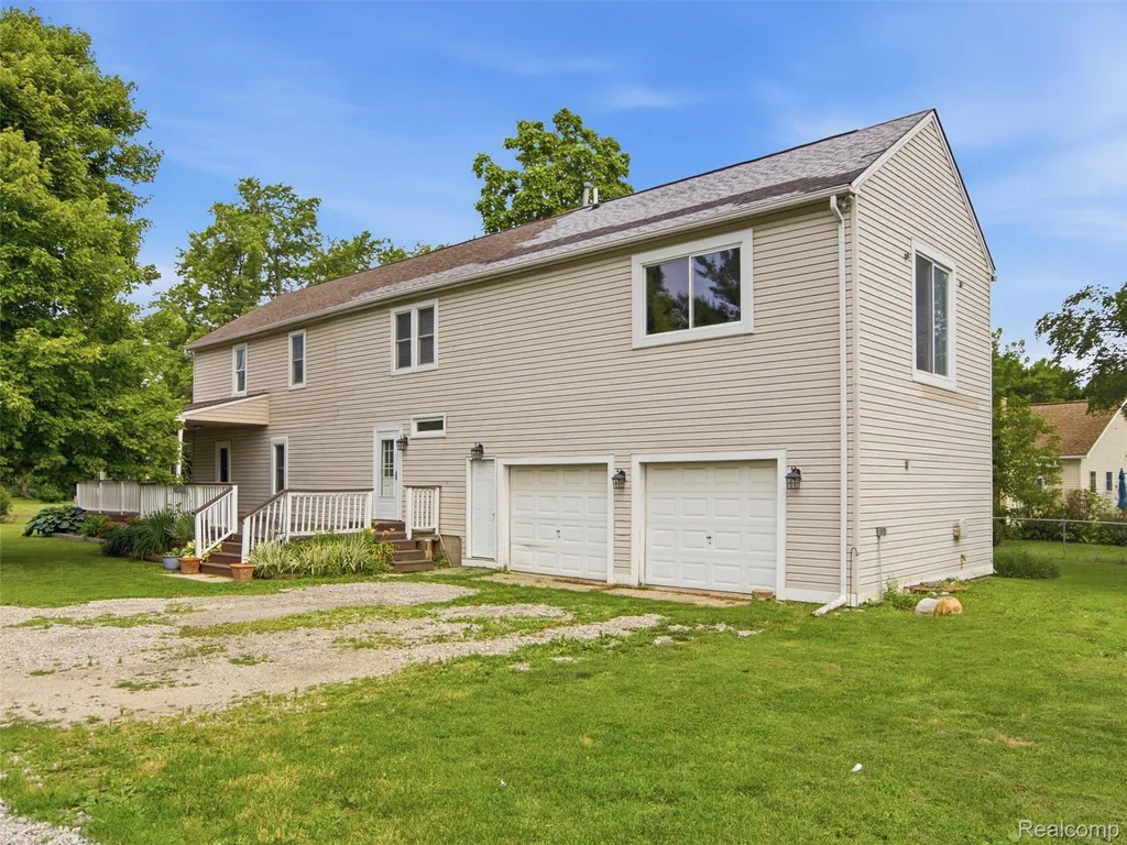 4615 Homesite Drive Orion Charter Township MI 48359