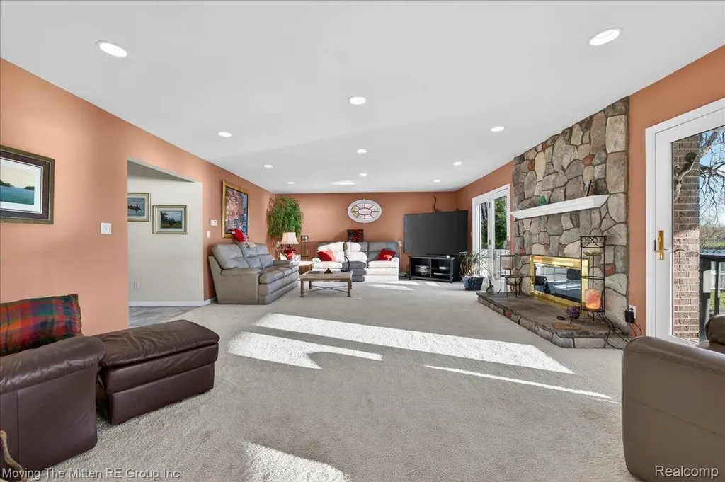 11790 Sunset Lane Van Buren Charter Township MI 48111