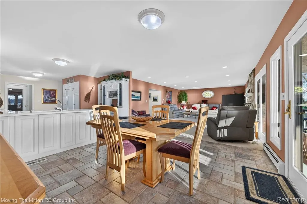 11790 Sunset Lane Van Buren Charter Township MI 48111