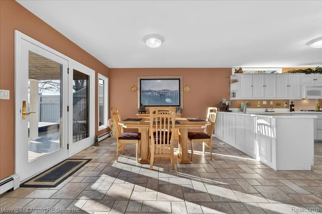 11790 Sunset Lane Van Buren Charter Township MI 48111