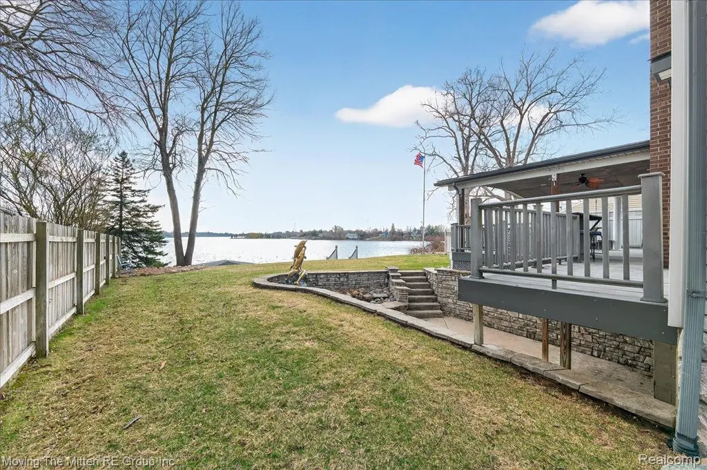 11790 Sunset Lane Van Buren Charter Township MI 48111
