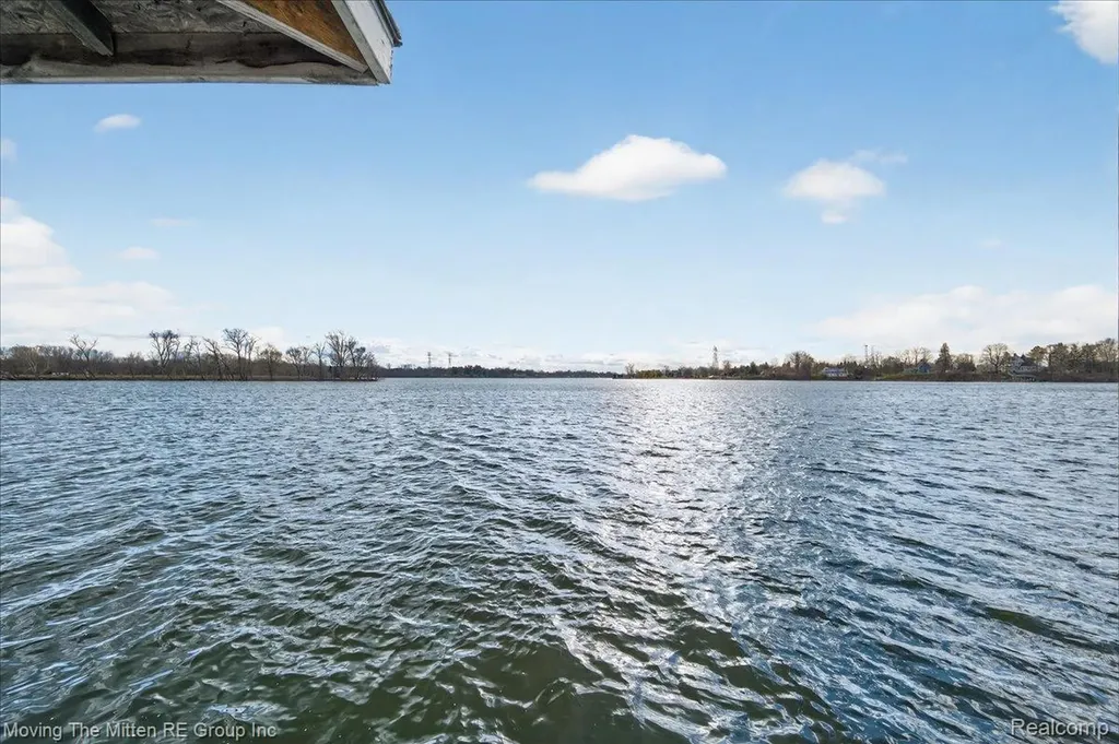 11790 Sunset Lane Van Buren Charter Township MI 48111