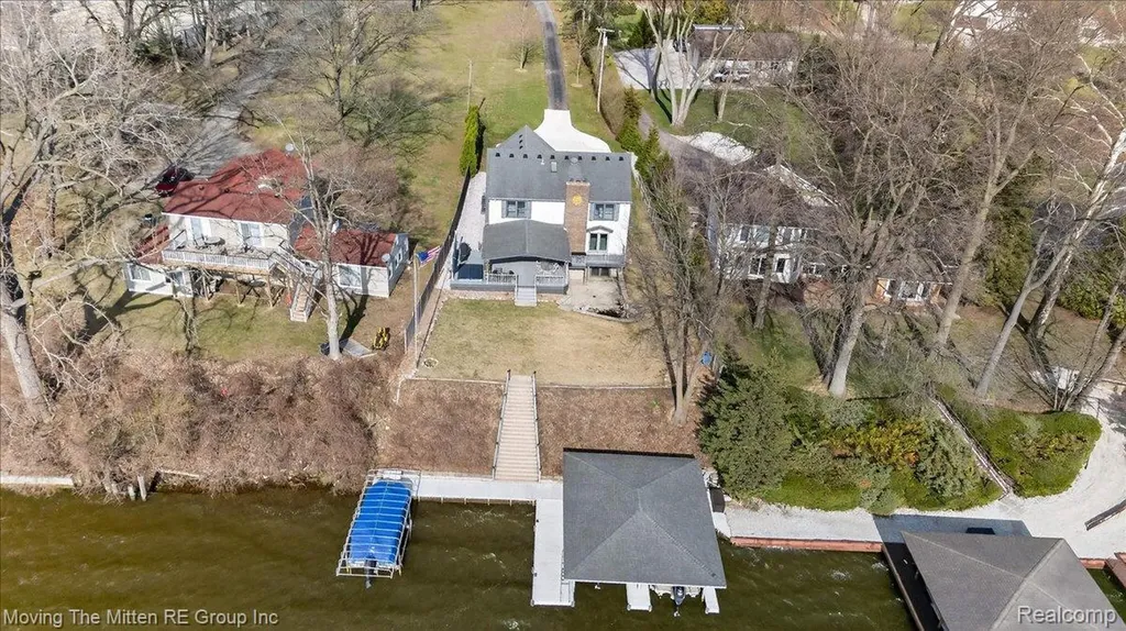 11790 Sunset Lane Van Buren Charter Township MI 48111