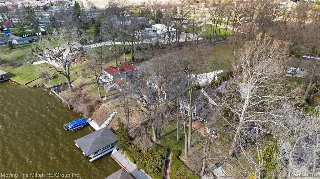 11790 Sunset Lane Van Buren Charter Township MI 48111