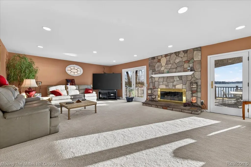 11790 Sunset Lane Van Buren Charter Township MI 48111