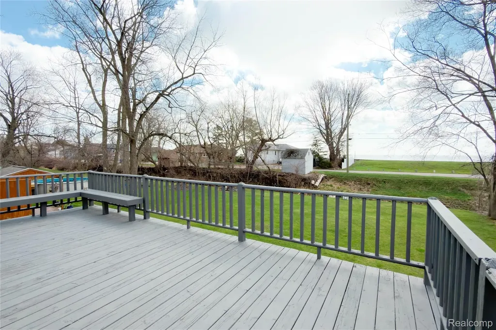 7522 Sovey Drive Estral Beach Village MI 48166