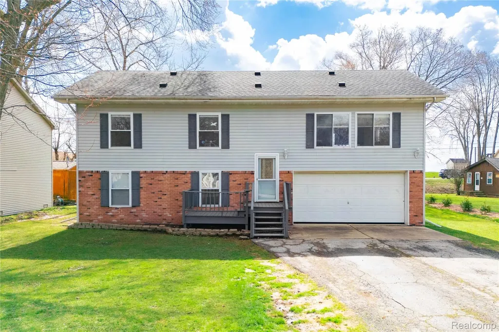 7522 Sovey Drive Estral Beach Village MI 48166