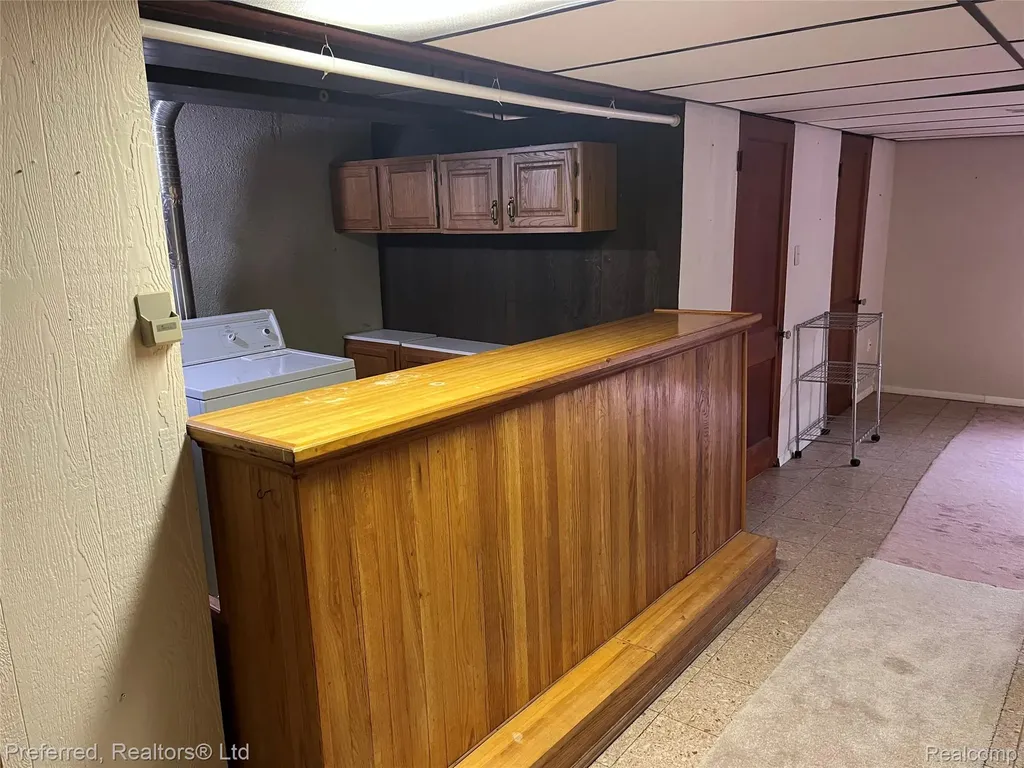 40592 Newport Drive Plymouth Charter Township MI 48170