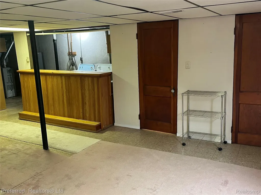 40592 Newport Drive Plymouth Charter Township MI 48170