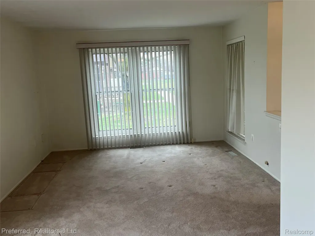40592 Newport Drive Plymouth Charter Township MI 48170
