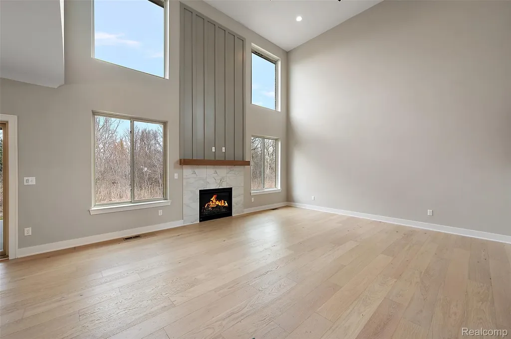 18857 Via Firenze Macomb Township MI 48044