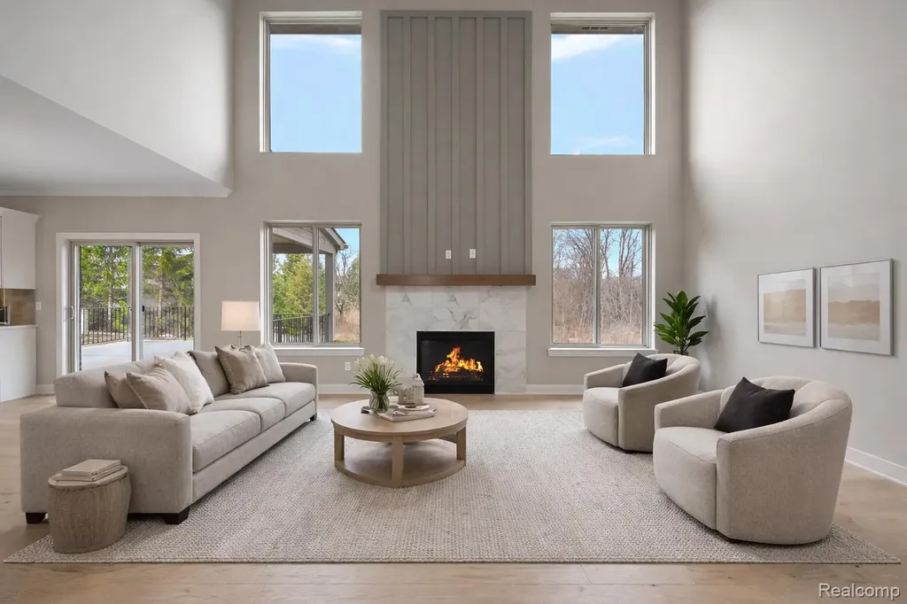 18857 Via Firenze Macomb Township MI 48044
