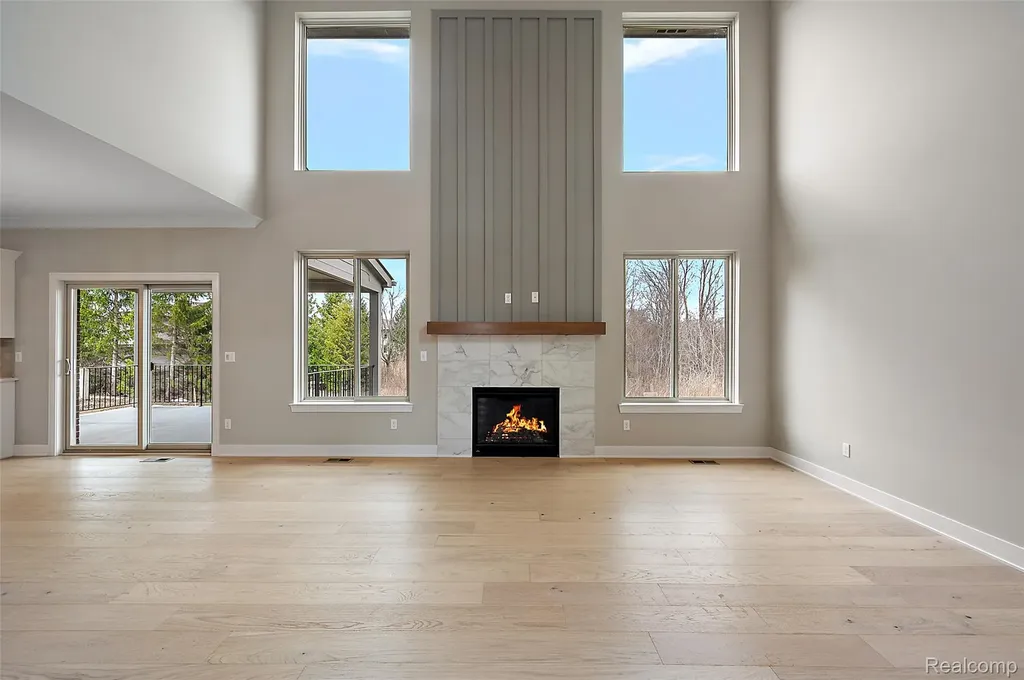 18857 Via Firenze Macomb Township MI 48044