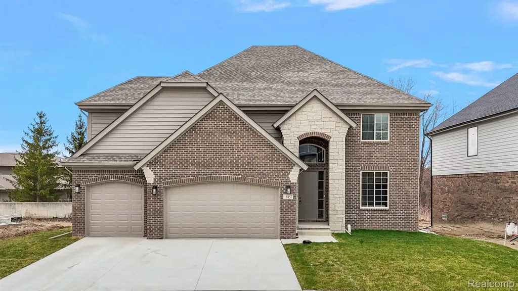 18857 Via Firenze Macomb Township MI 48044