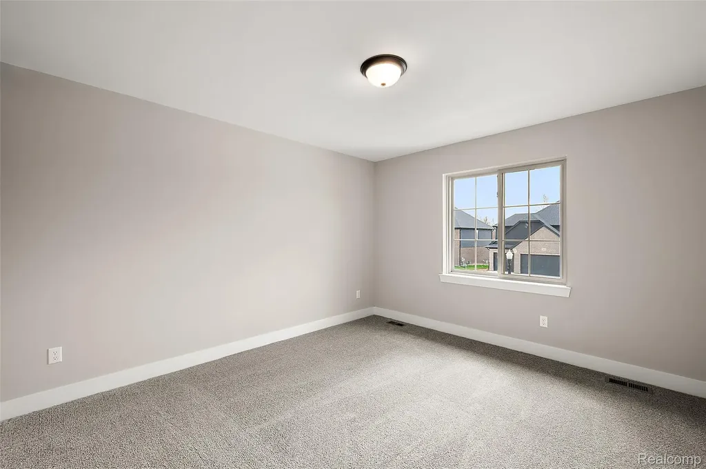 18857 Via Firenze Macomb Township MI 48044