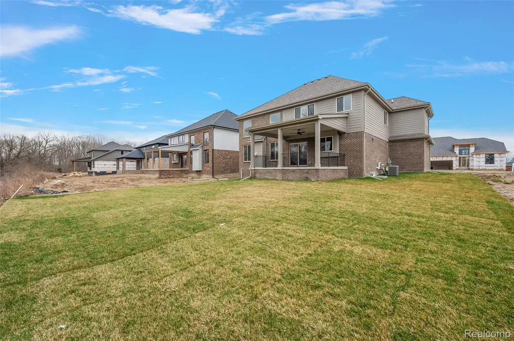 18857 Via Firenze Macomb Township MI 48044