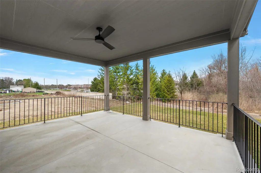 18857 Via Firenze Macomb Township MI 48044