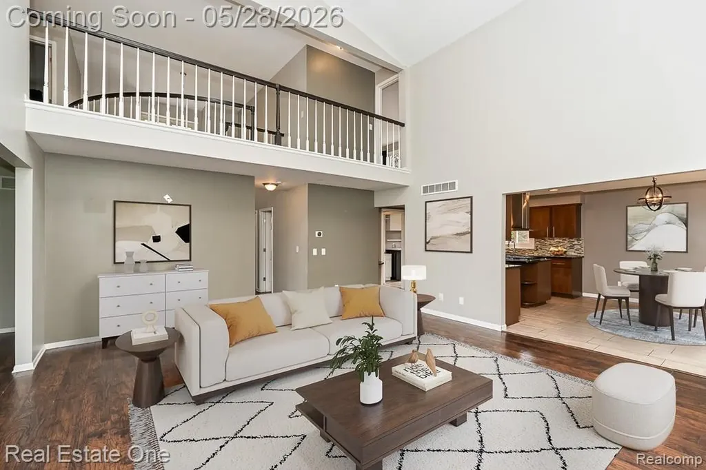 1323 Bembridge Drive Rochester Hills City MI 48307