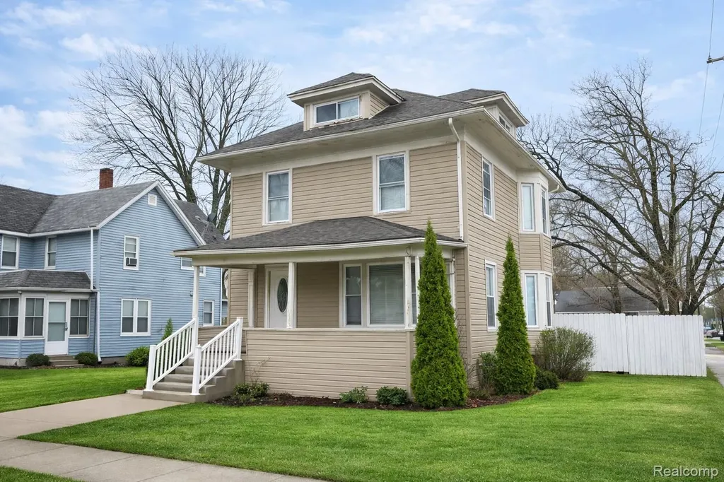 101 N Johnson Street Pontiac City MI 48341