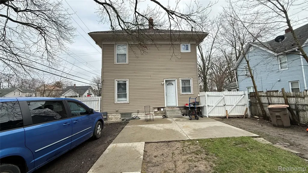 101 N Johnson Street Pontiac City MI 48341