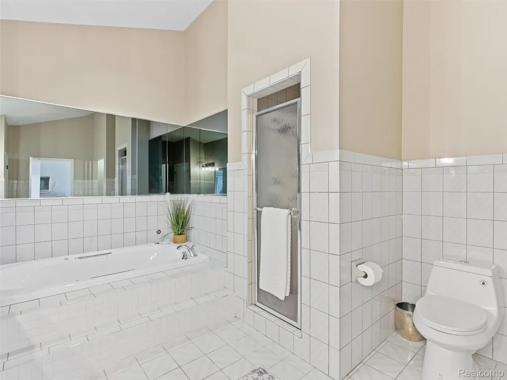 4227 Newcastle Drive Orion Charter Township MI 48348