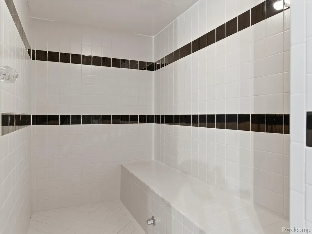 4227 Newcastle Drive Orion Charter Township MI 48348