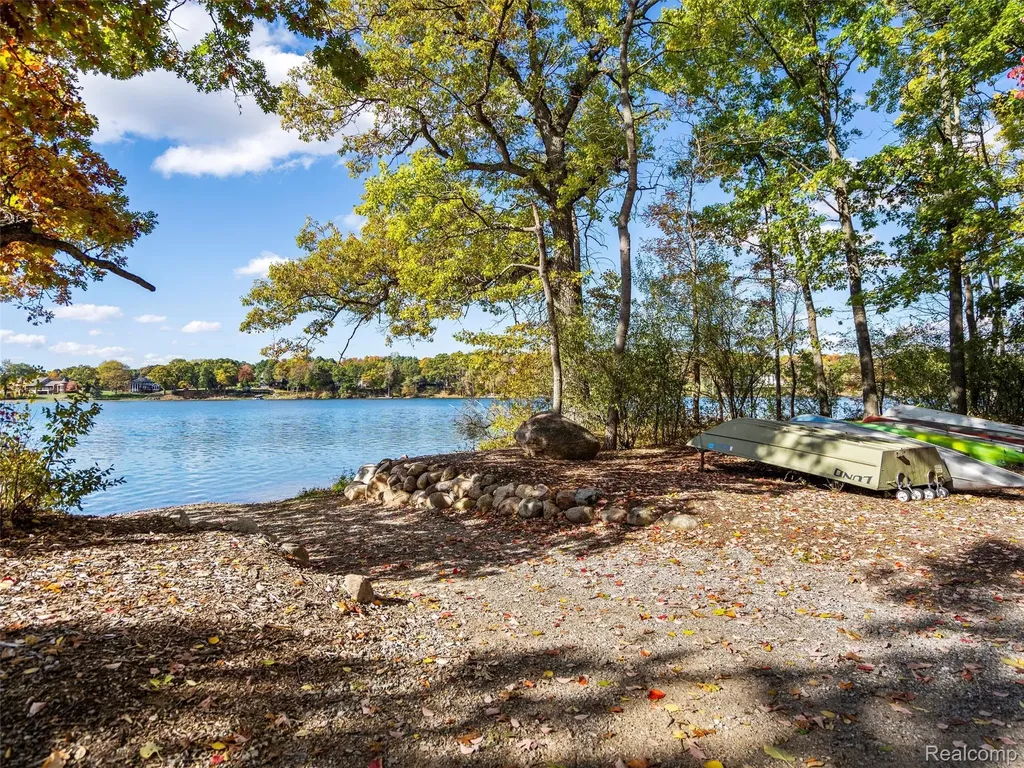 4227 Newcastle Drive Orion Charter Township MI 48348