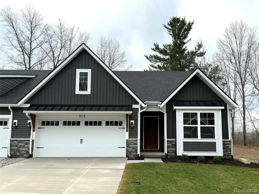 315 Canyon Creek Court Marion Township MI 48843
