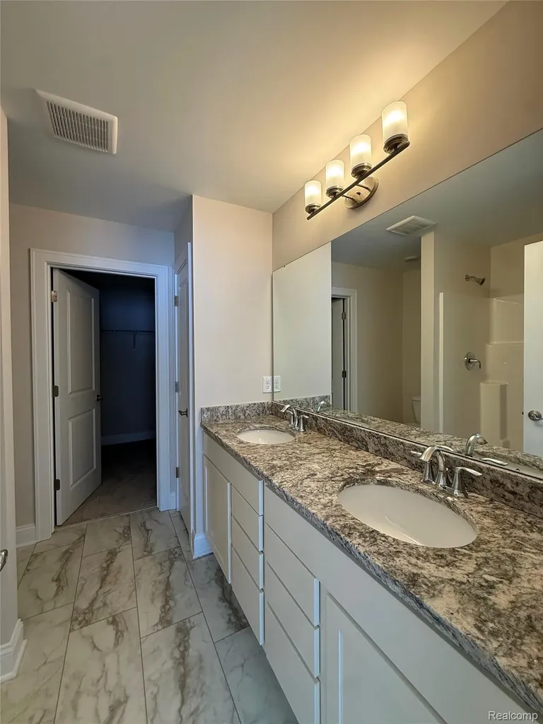315 Canyon Creek Court Marion Township MI 48843