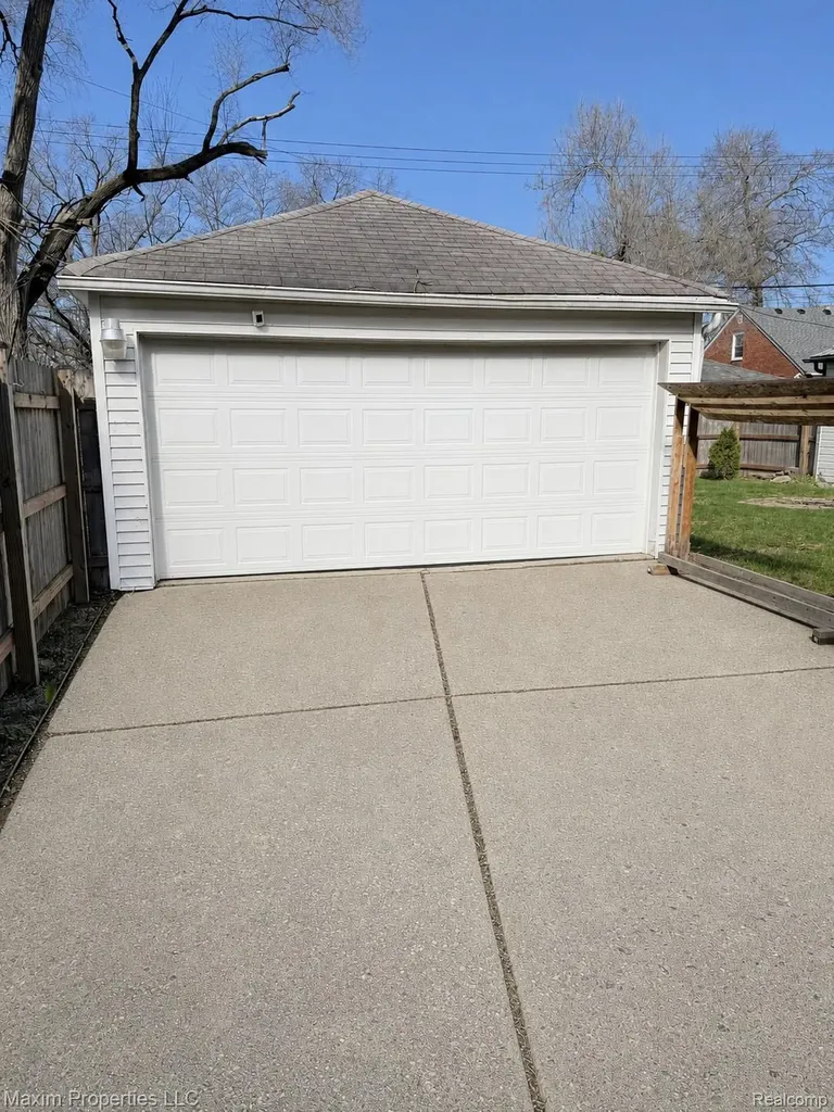 18485 Monte Vista Street Detroit City MI 48221