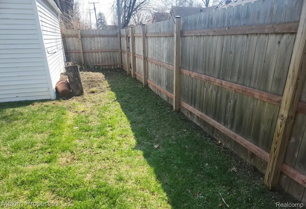 18485 Monte Vista Street Detroit City MI 48221