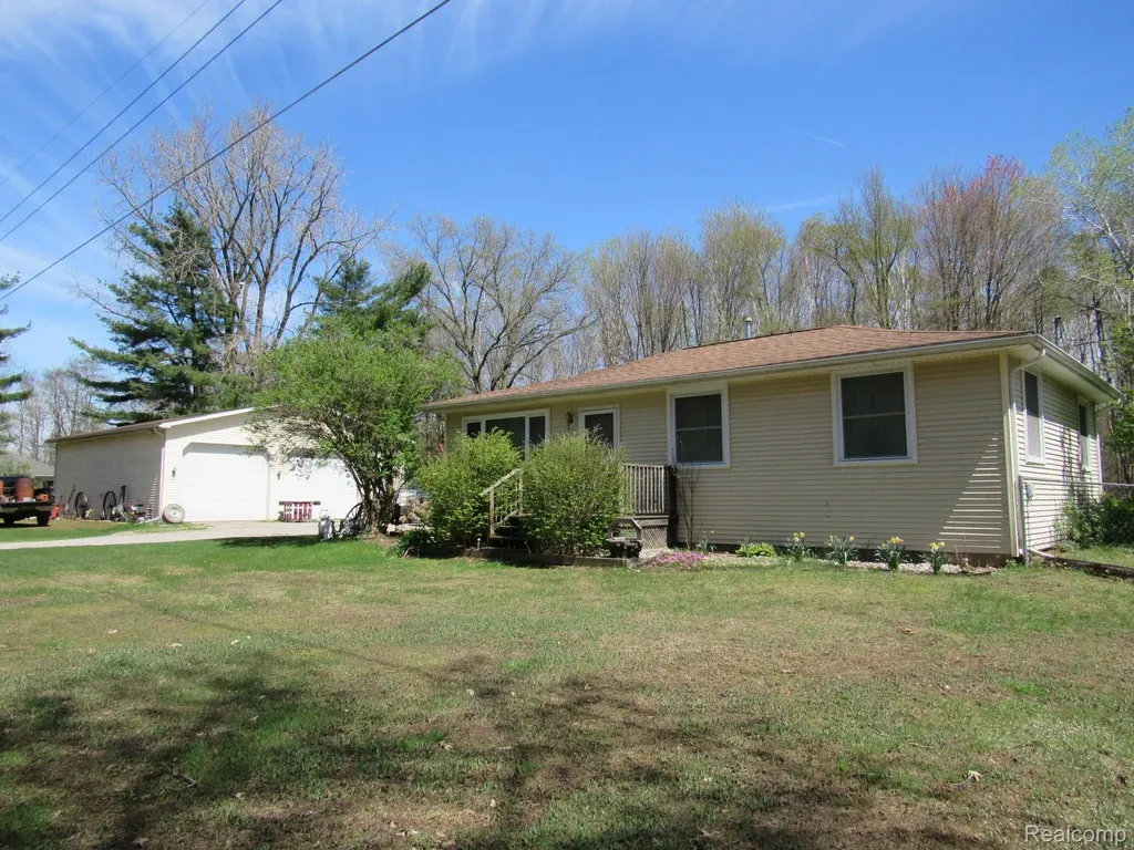 7813 Rookway Road Bridgeport Charter Township MI 48722