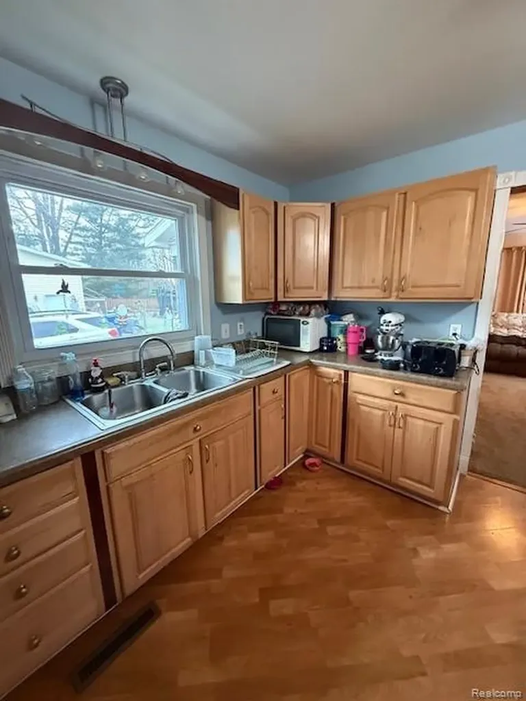 7813 Rookway Road Bridgeport Charter Township MI 48722