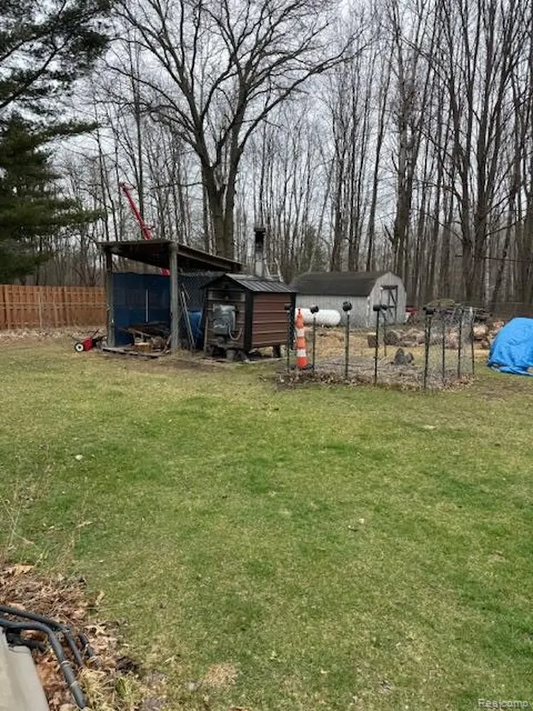 7813 Rookway Road Bridgeport Charter Township MI 48722
