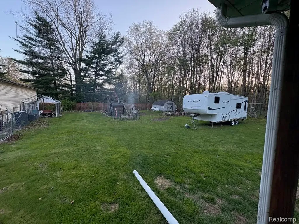 7813 Rookway Road Bridgeport Charter Township MI 48722