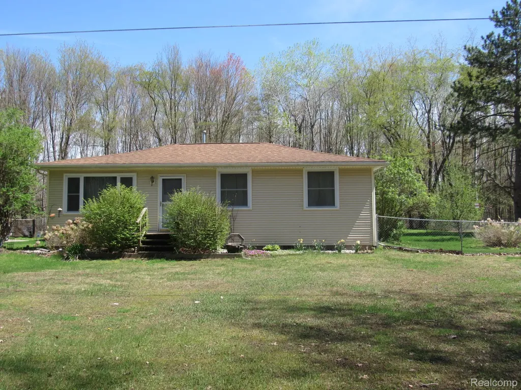 7813 Rookway Road Bridgeport Charter Township MI 48722