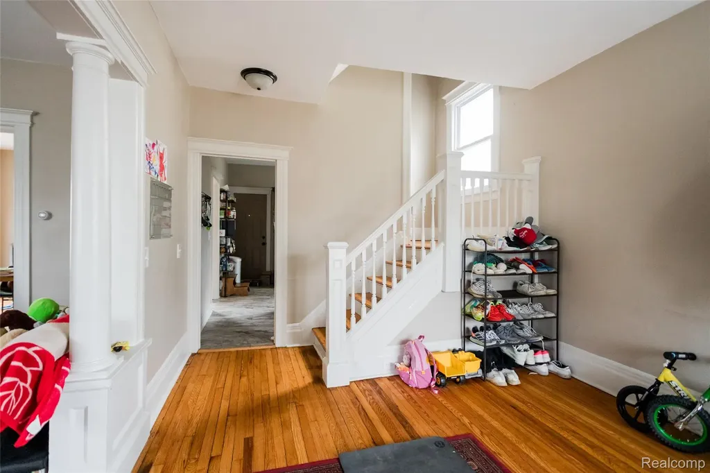 251 California Street Highland Park City MI 48203