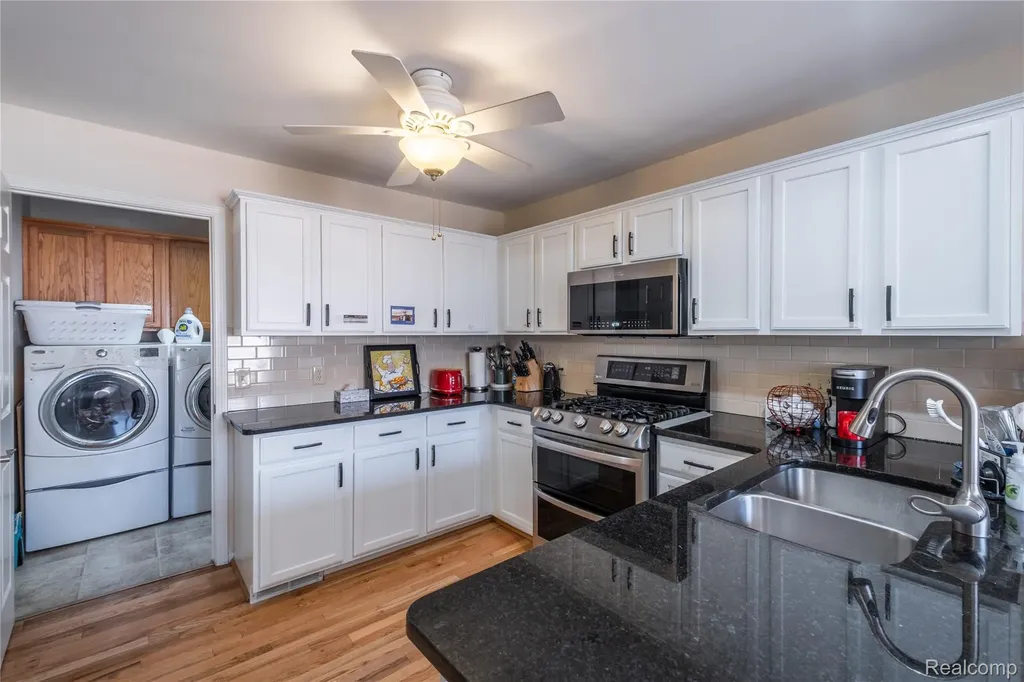 10381 Champions Circle Grand Blanc Charter Township MI 48439