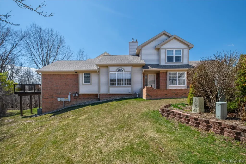 10381 Champions Circle Grand Blanc Charter Township MI 48439