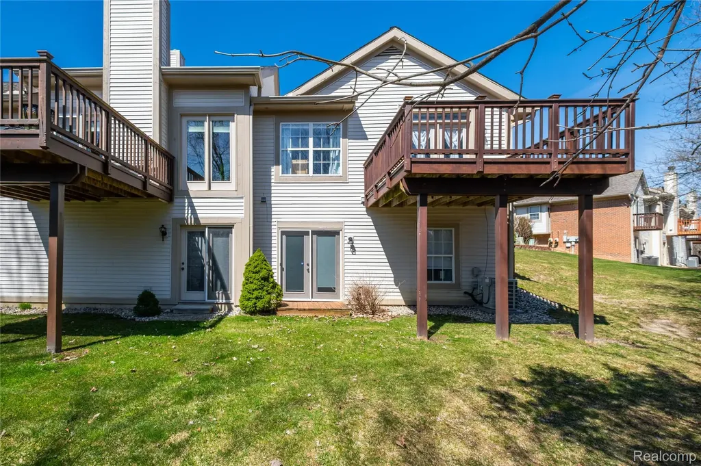 10381 Champions Circle Grand Blanc Charter Township MI 48439
