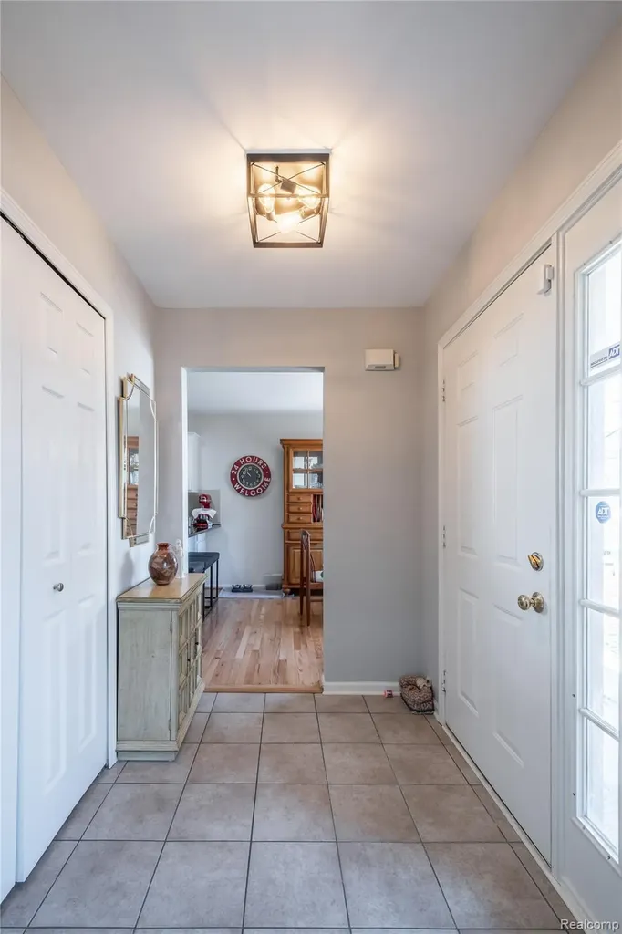 10381 Champions Circle Grand Blanc Charter Township MI 48439