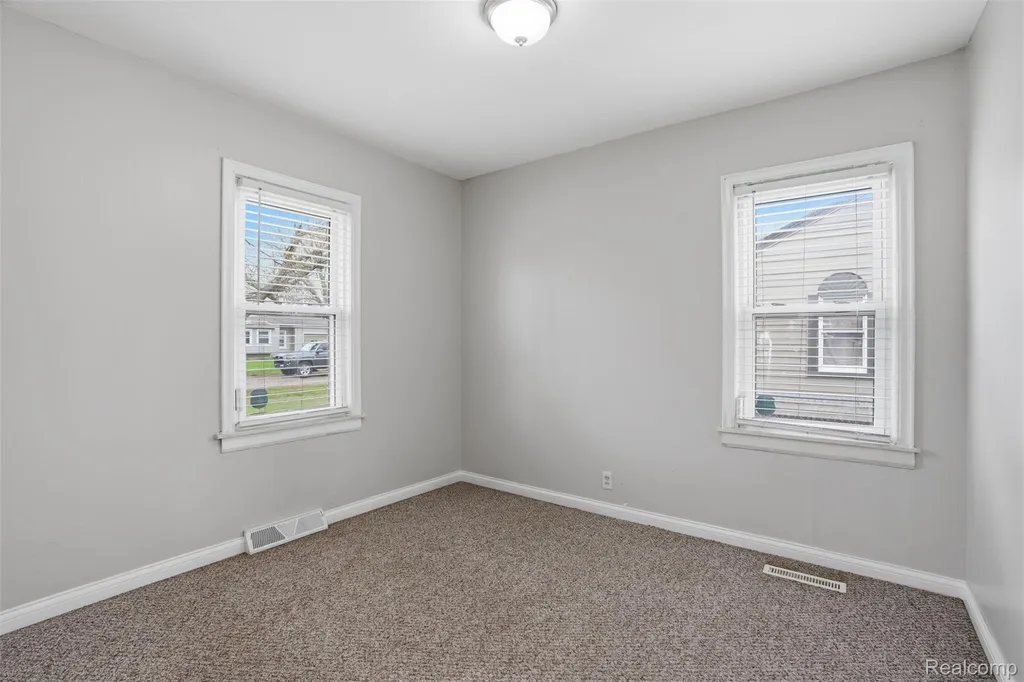 1028 Carlton Drive York Charter Township MI 48160