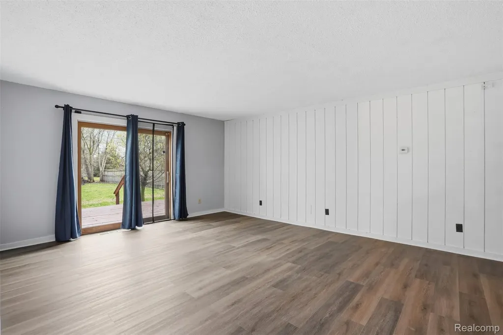 1028 Carlton Drive York Charter Township MI 48160