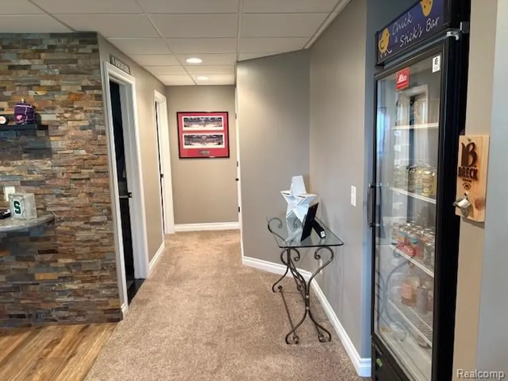 57293 Windmill Point Lyon Charter Township MI 48165