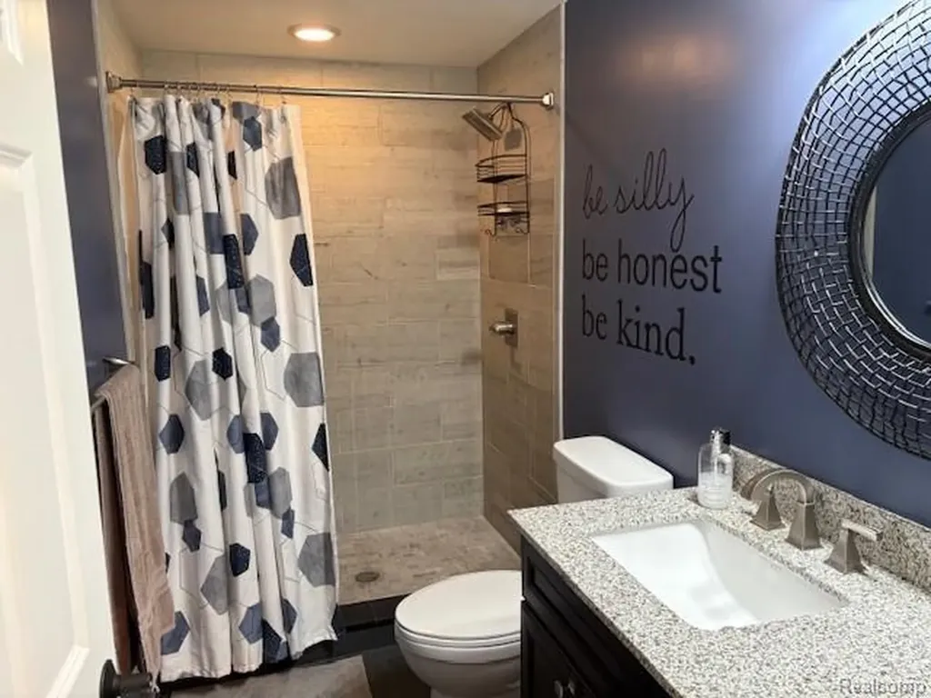 57293 Windmill Point Lyon Charter Township MI 48165