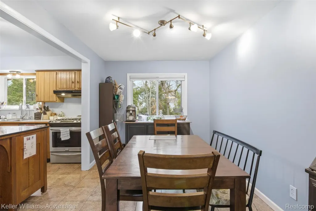 8610 Buffalo Drive Commerce Charter Township MI 48382