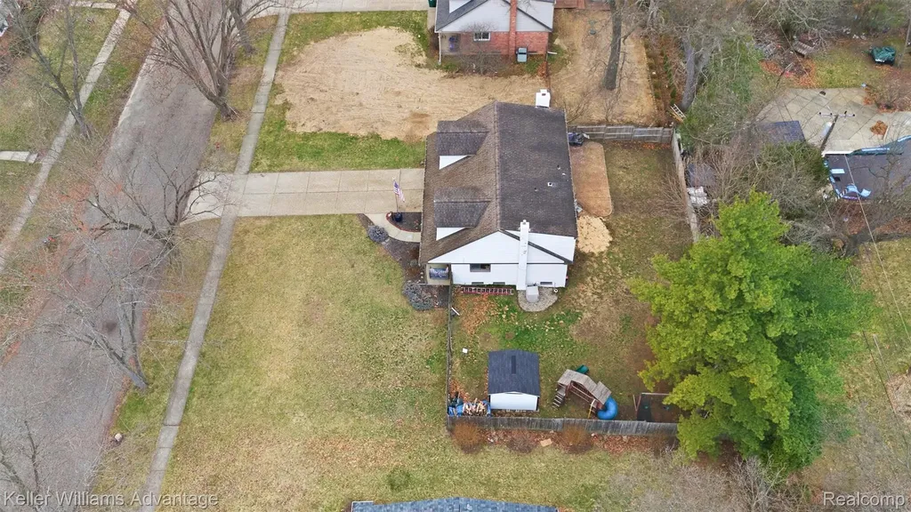 8610 Buffalo Drive Commerce Charter Township MI 48382